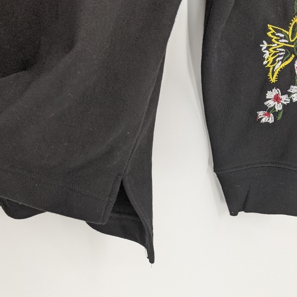 Hazel Stitch Fix Embroidered Kimberli Sweatshirt - Picture 5 of 12